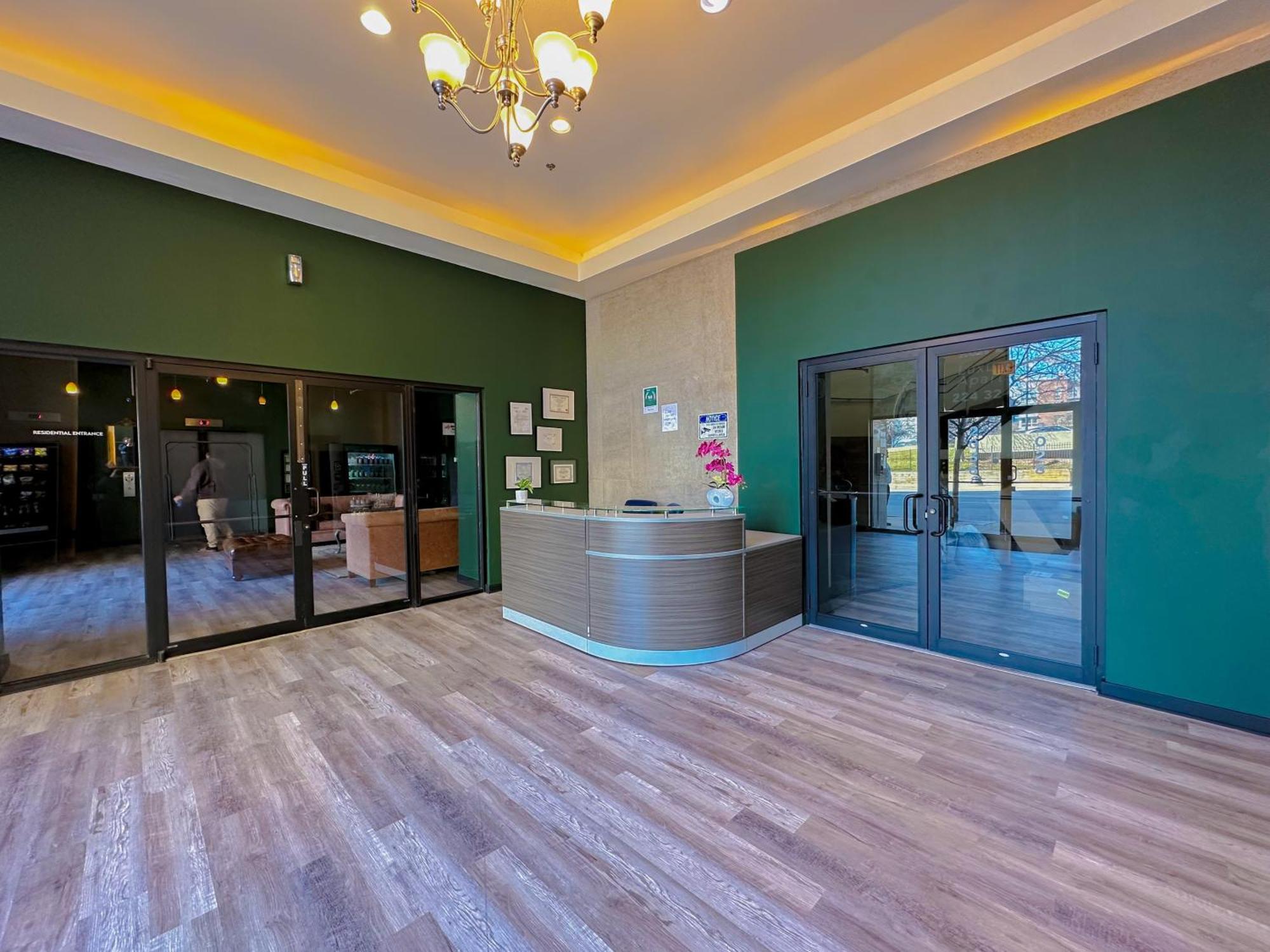 Mccormick Place Beautiful 2Br Apartment With Optional Parking Sleeps Up To 8 Near Soldier Field, Grant Park And Lakefront Trail Chicago Buitenkant foto